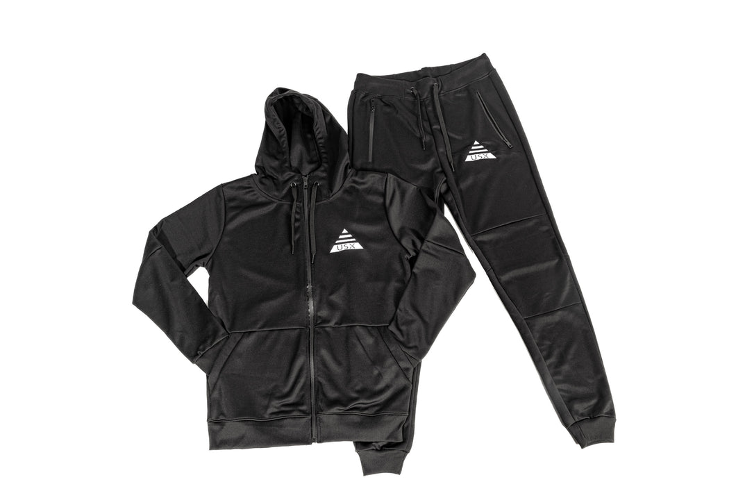 Pyramid Logo Tech sweatsuit